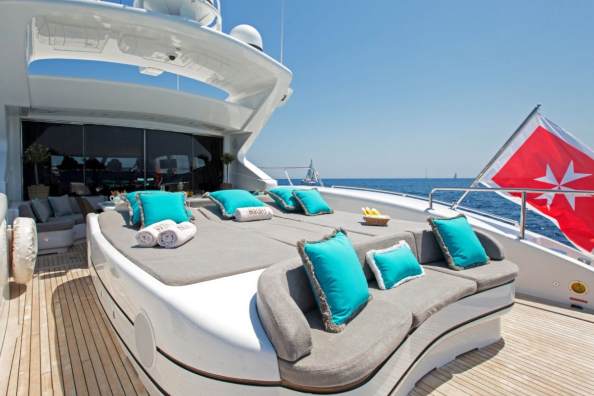 AFT DECK SUNPAD