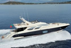 An Azimut 100 yacht for charter in Corsica