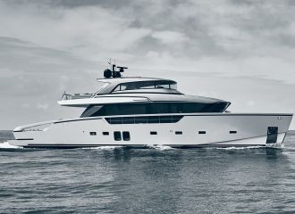 SANLORENZO SX88 YACHT FOR CHARTER