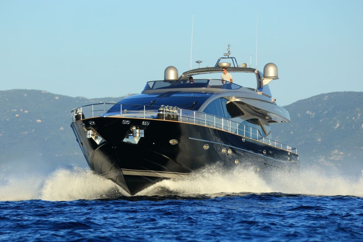 RIVA 85 OPERA YACHT CHARTER