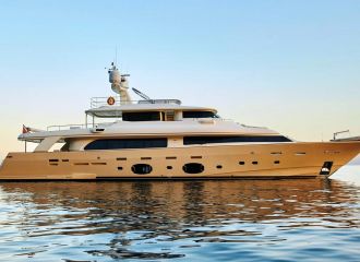 33M FERRETTI CUSTOM LINE