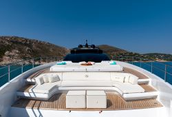 Riva 100 Corsaro yacht rental French Riviera - foredeck