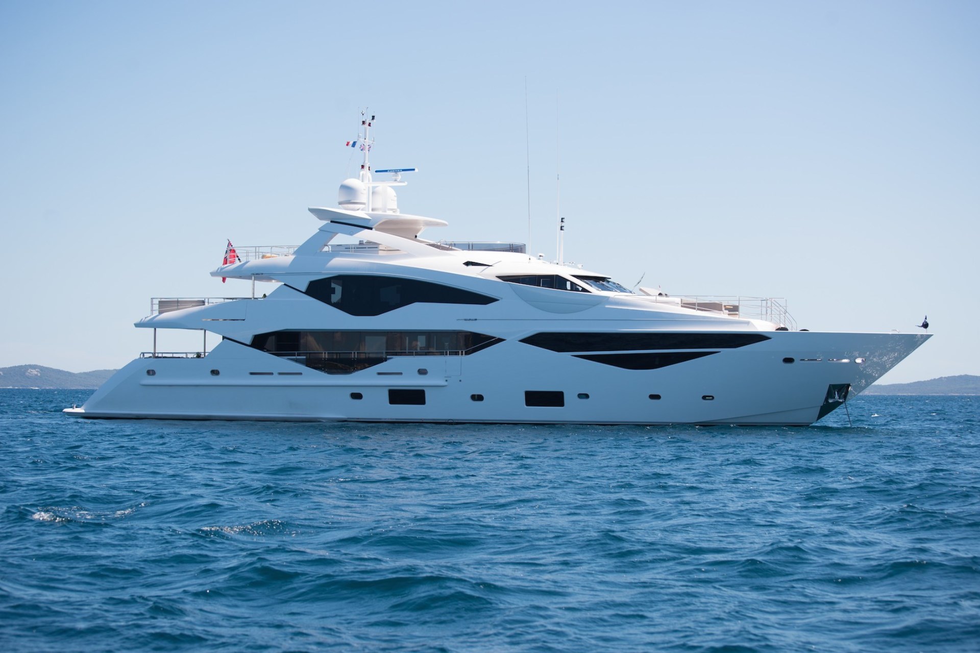 sunseeker yachts for charter