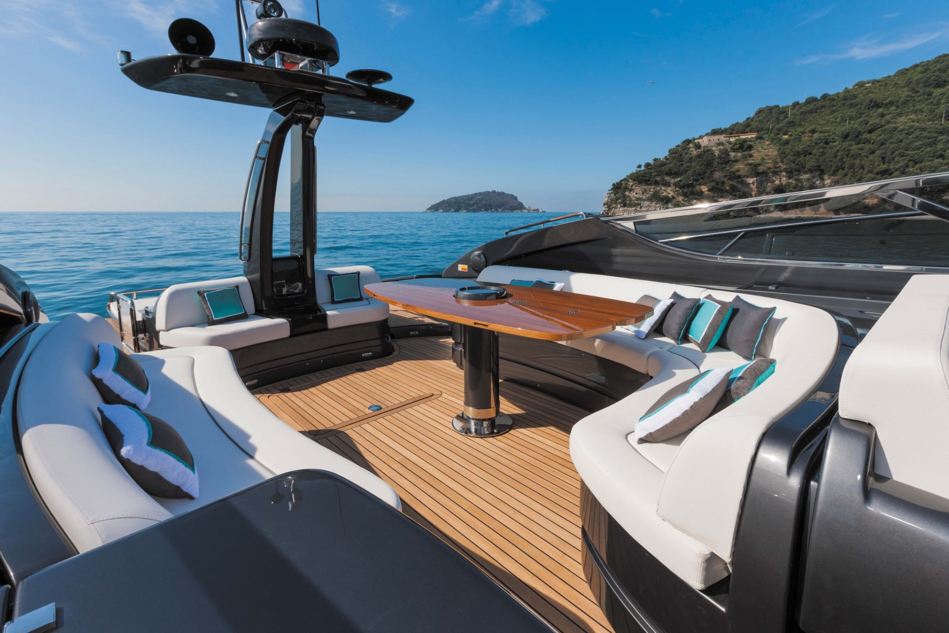 riva virtus yacht