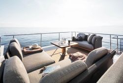 Azimut yacht rental in the south of France
