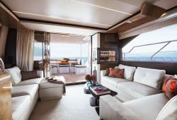 Azimut 66 yacht rental French Riviera - salon