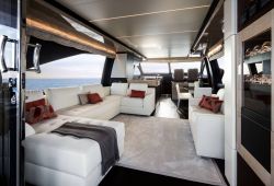 Azimut 72 yacht rental French Riviera - salon