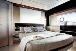 Azimut 72 - master cabin