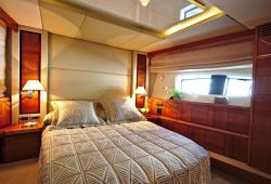 Azimut 75 - master cabin