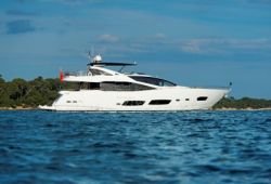 Sunseeker 28m yacht for charter French Riviera - cruising in the south of France