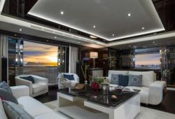 Sunseeker 116 yacht rental French Riviera - salon