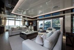 Sunseeker 131 yacht rental French Riviera - salon