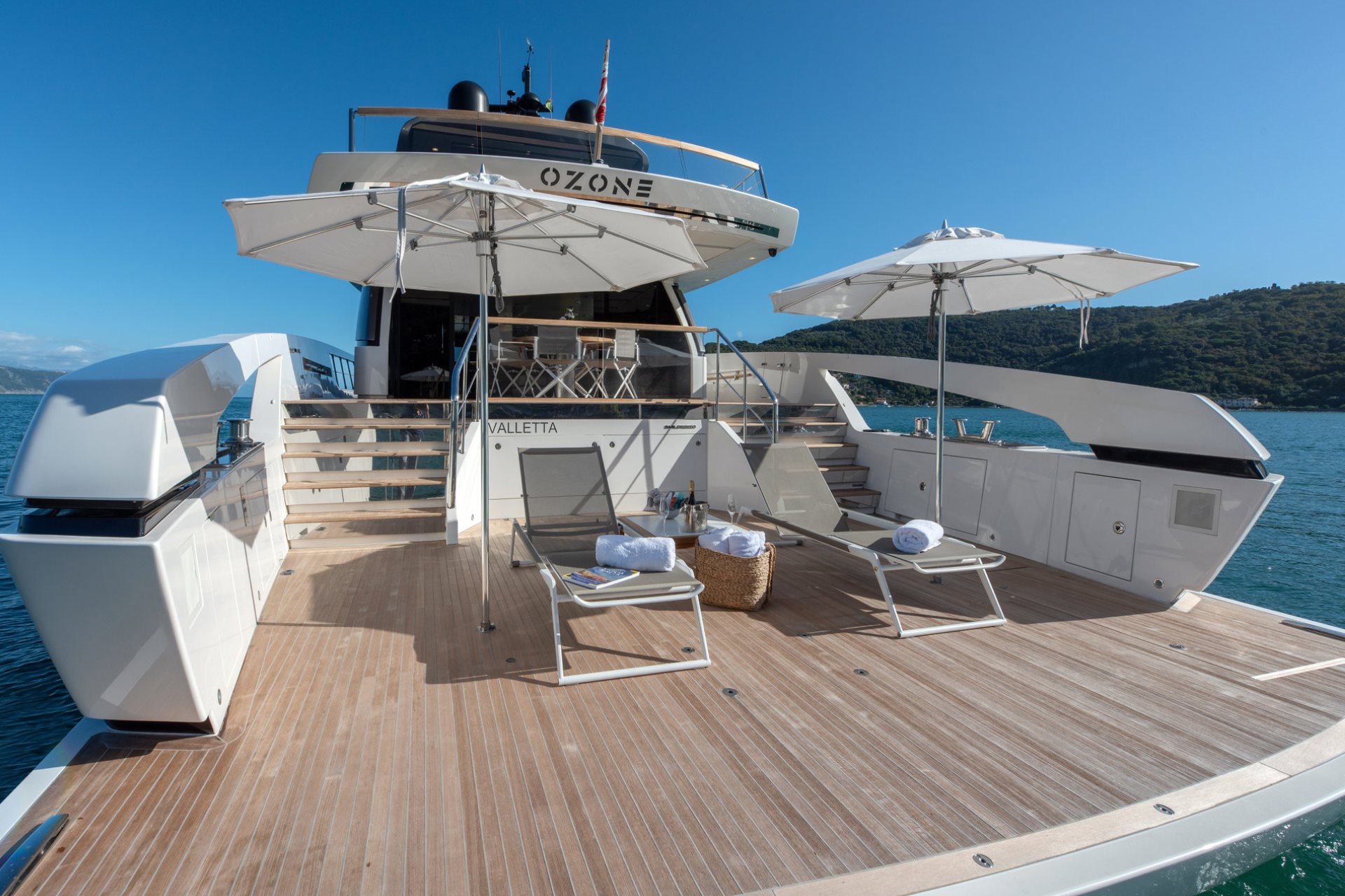 sanlorenzo yacht charter