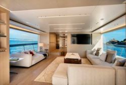 Sanlorenzo SX88 yacht rental French Riviera - salon