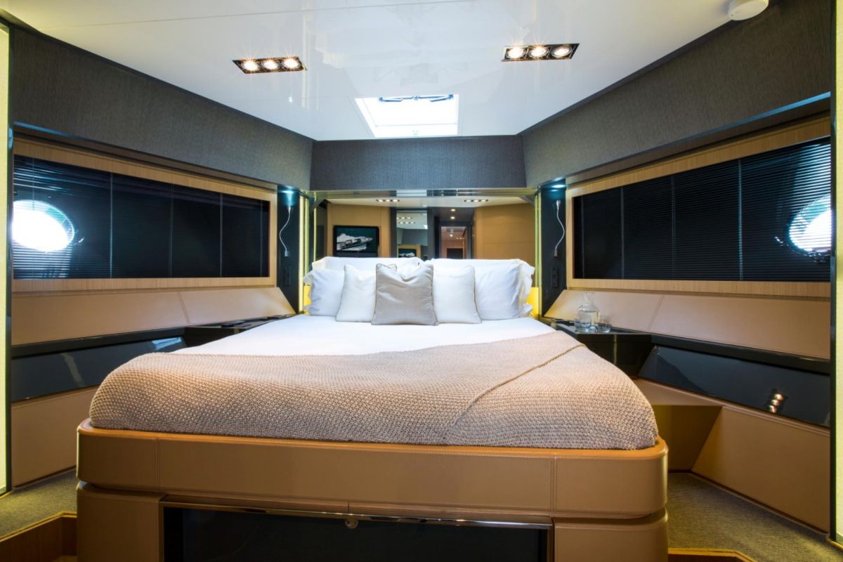 VIP CABIN