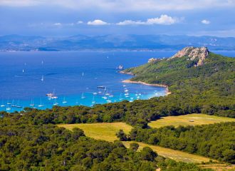 Yacht charter Porquerolles, yacht rental Porquerolles