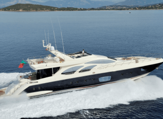 AZIMUT 100 YACHT FOR CHARTER