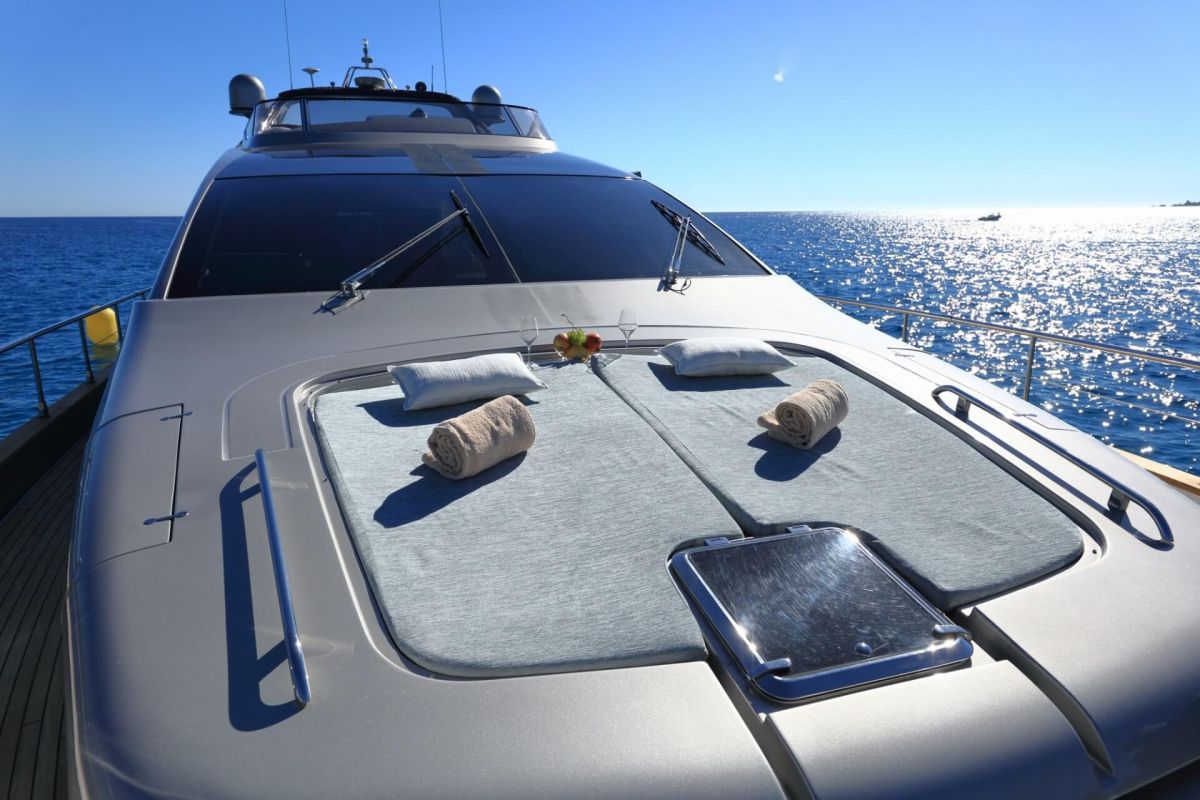 FOREDECK