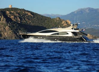 RIVA 85 OPERA