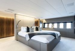 Mangusta 130 - master cabin