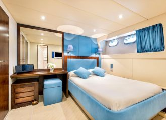 DOUBLE CABIN