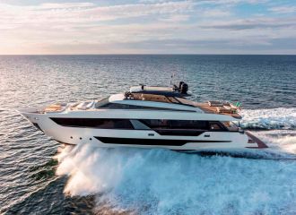 FERRETTI 1000 YACHT FOR CHARTER