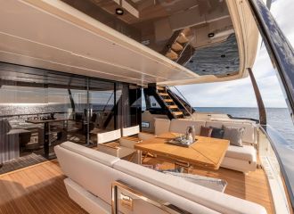 MAIN DECK AFT