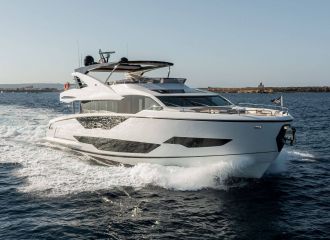 SUNSEEKER 90 OCEAN YACHT CHARTER