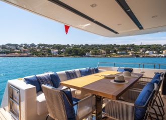MAIN DECK AFT