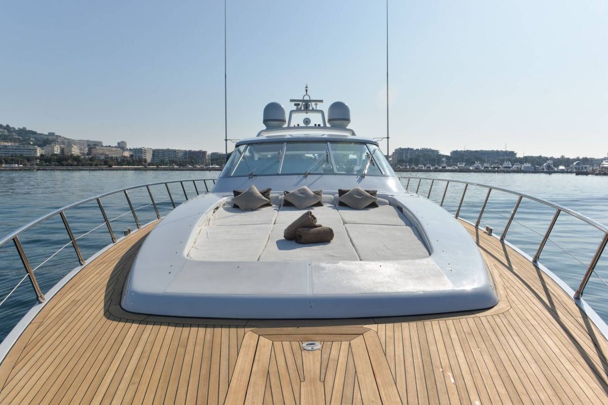 FOREDECK
