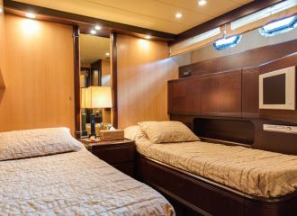 TWIN CABIN