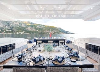 AFT DECK DINING