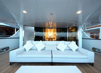 MAIN DECK AFT