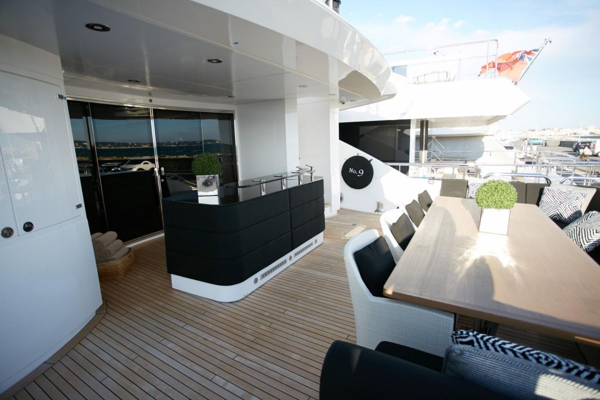 AFT DECK