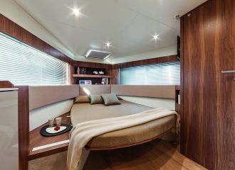 CONVERTIBLE CABIN